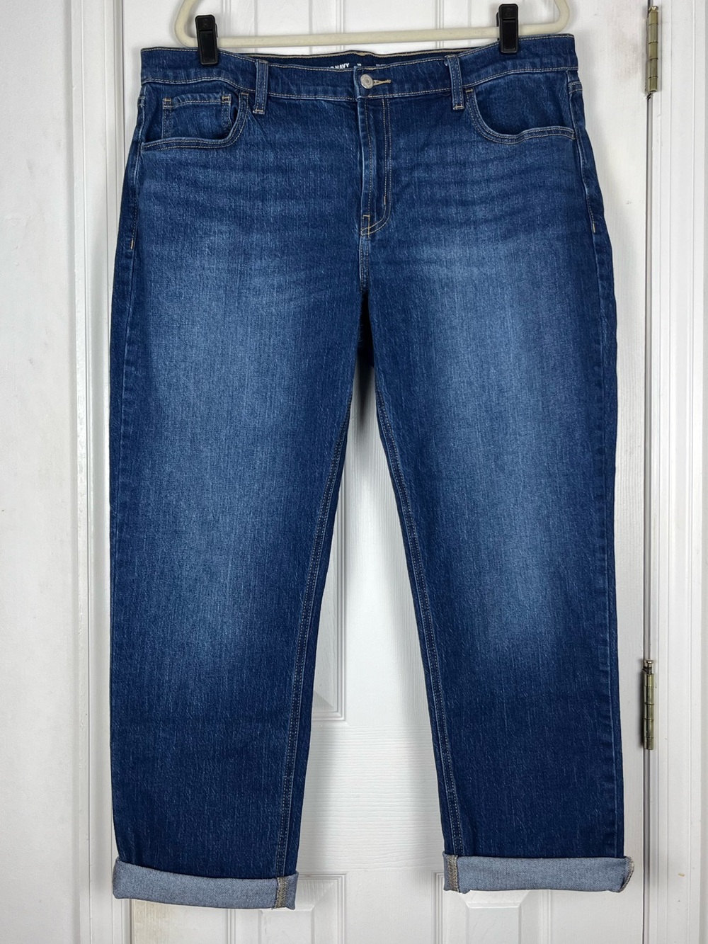 Old Navy Mid Rise Wow Boyfriend Jeans Sz 16